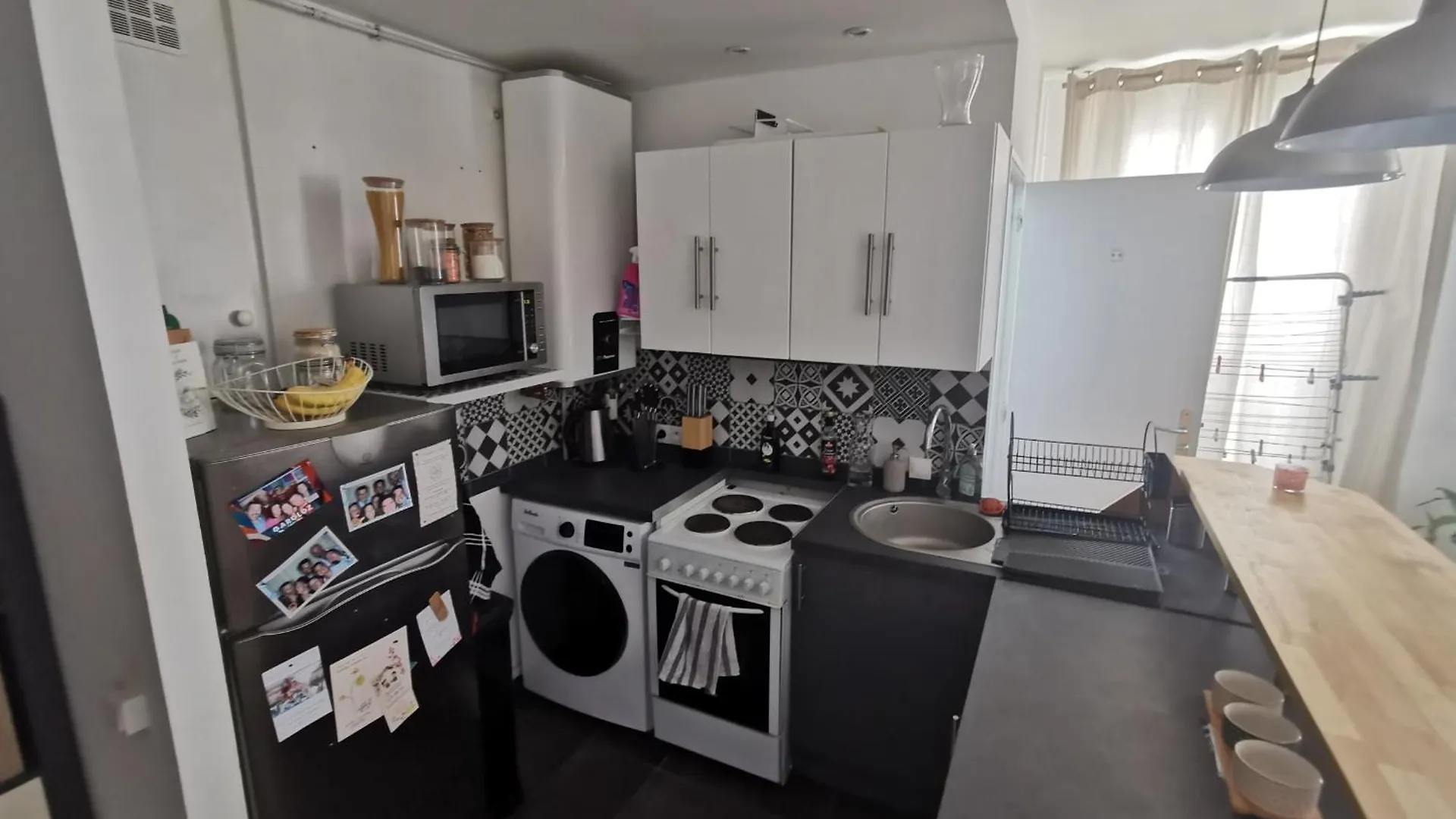 アパート パリCharming Flat Near Gare Du Nord Stationアパートメント